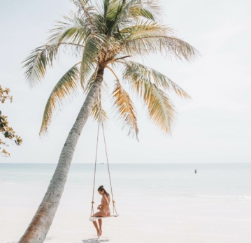 Parallax Post Divided Into Columns