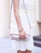 Different Ways to Wear Floral Trend This Season